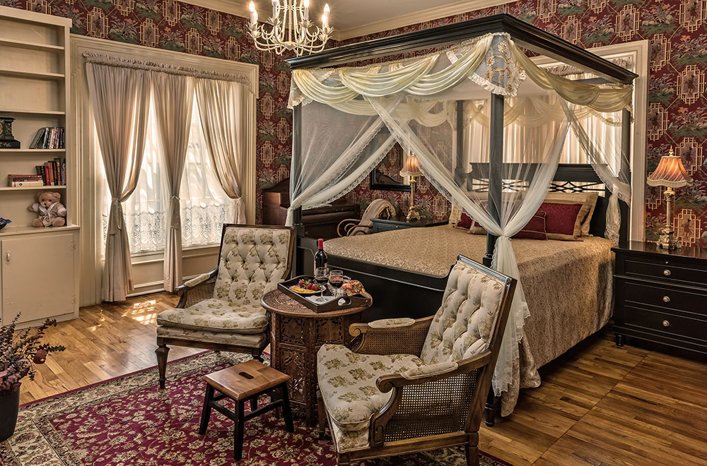 get romantic at our Missouri bed and breakfast