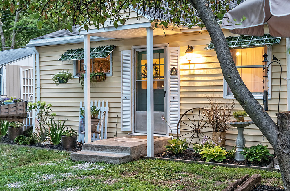 romantic cottages near Kansas City