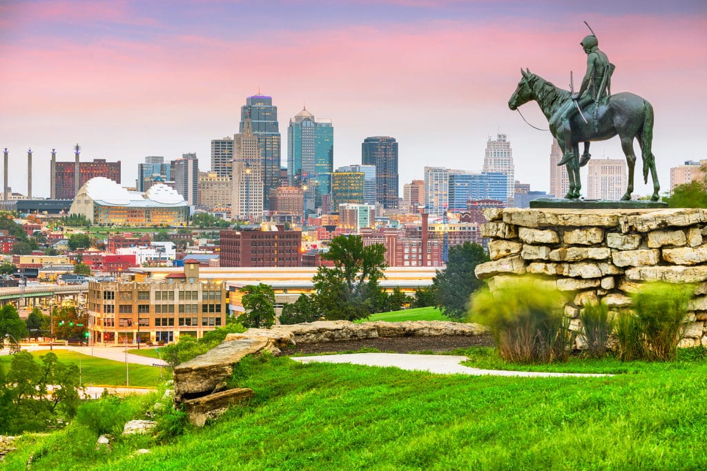 romantic cottages near Kansas City